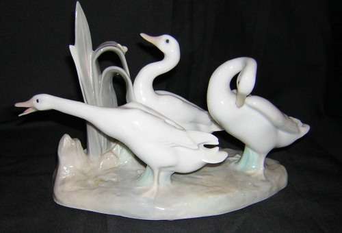 Lladro `Geese Group` #4549, Retired, 3 Ducks w/Snail on Reeds